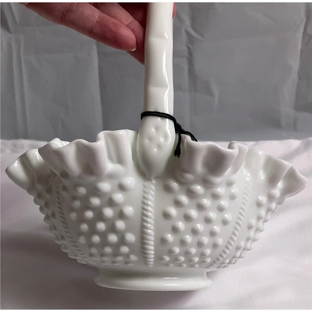 Authentic Mint Condition Vintage Fenton Milk Glass Hobnail Ruffled Basket w/Tags
